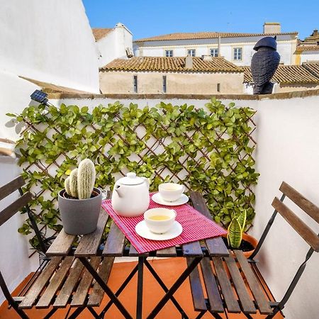 Apartamento Almoura Giraldo Centro Histórico Évora Exterior foto